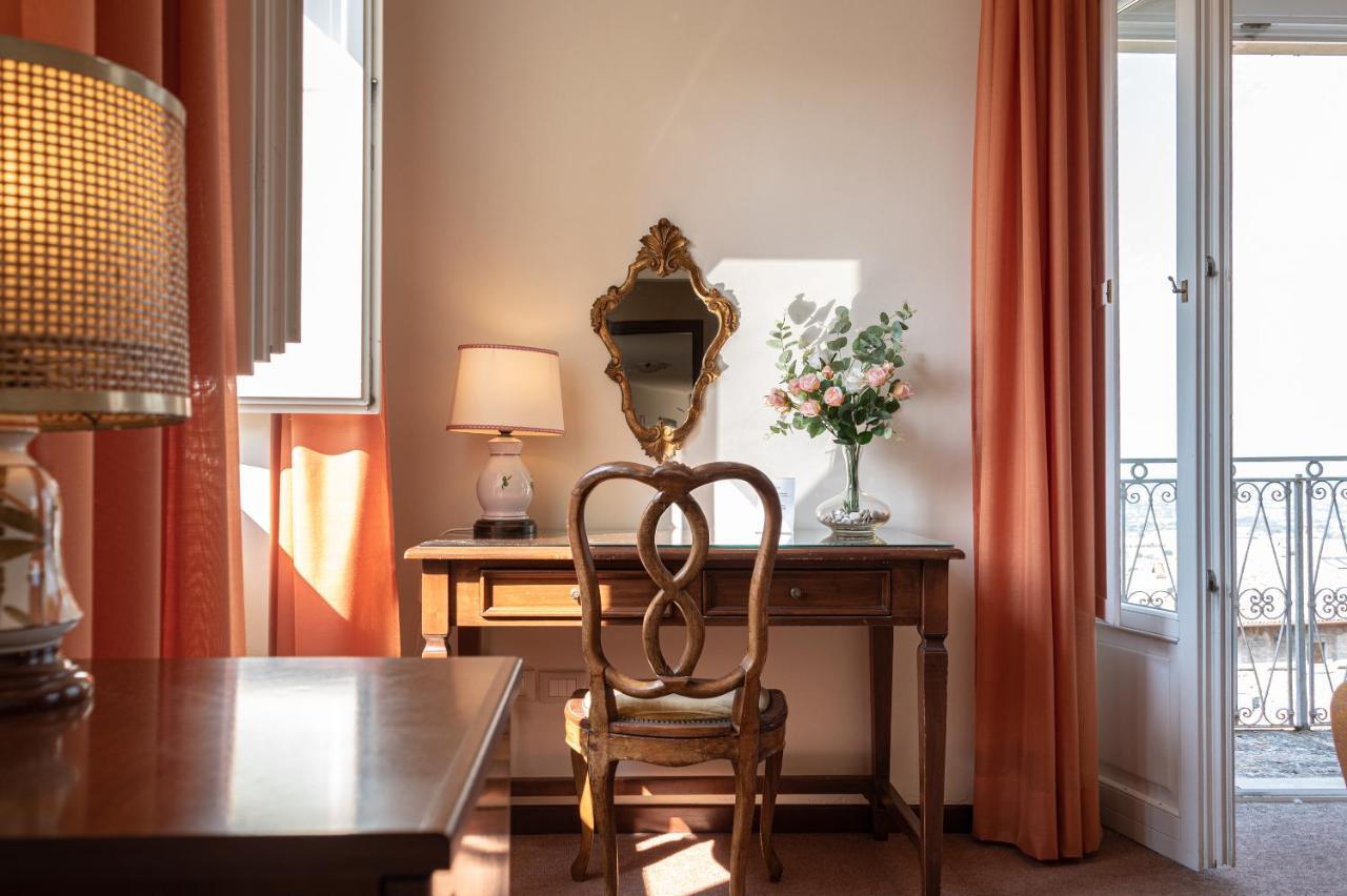 Umbra Assise